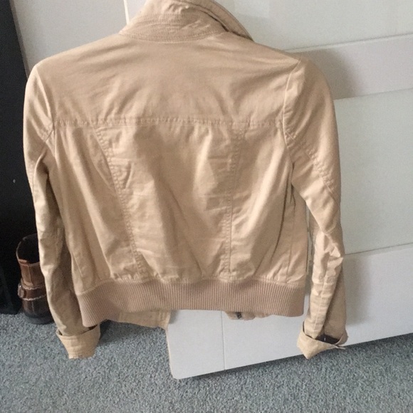 Hollister jacket - Picture 2 of 2